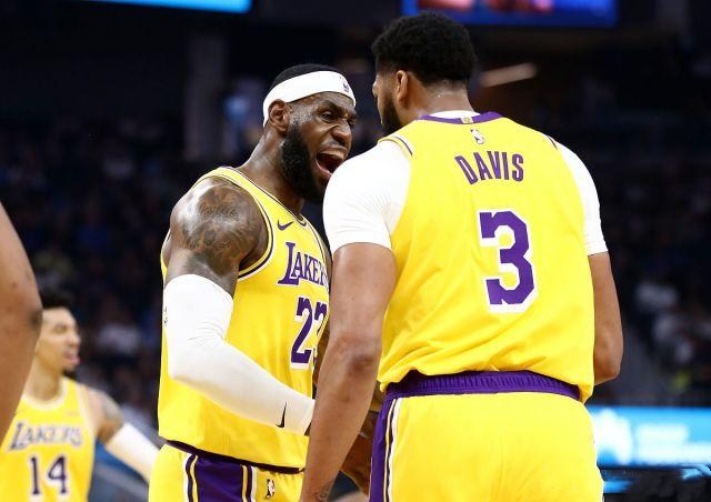 NBA常规赛视频直播:湖人 vs 奇才 詹皇浓眉哥欲率(图1) NBA常规赛视频直播:湖人 vs 奇才 詹皇浓眉哥欲率(图1)